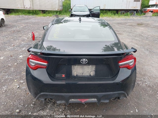 JF1ZNAE17L9751814 Toyota na