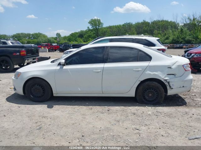 3VWD07AJ5EM401899 Volkswagen Jetta
