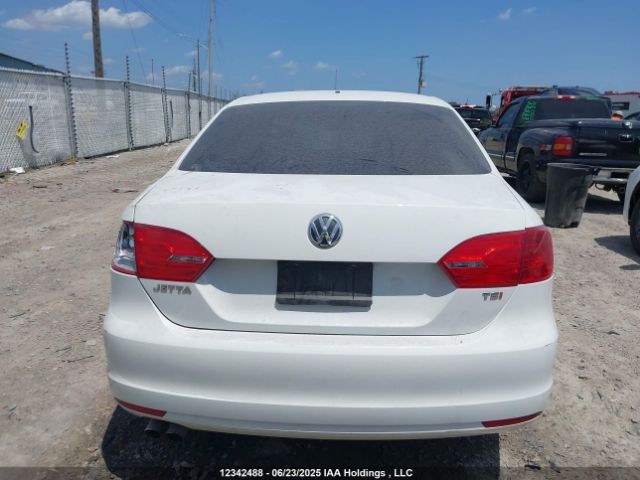 3VWD07AJ5EM401899 Volkswagen Jetta