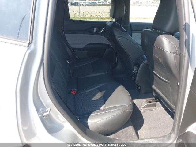 3C4NJDBN5ST517934 Jeep 2025