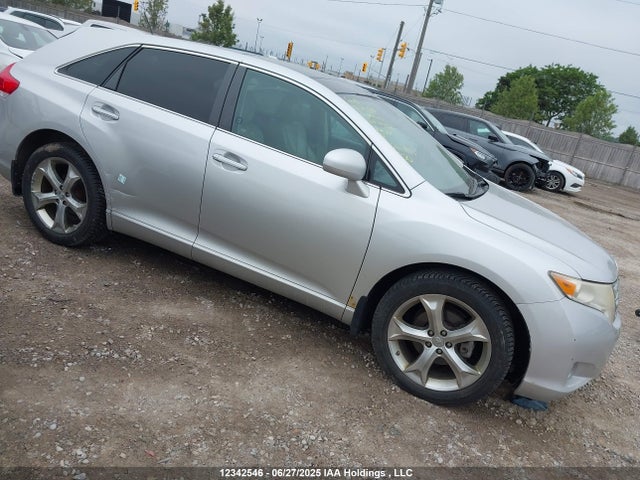 12342546 :رقم المزاد ، 4T3BK3BB9BU047870 vin ، 2011 Toyota Venza Base V6 مزاد بيع