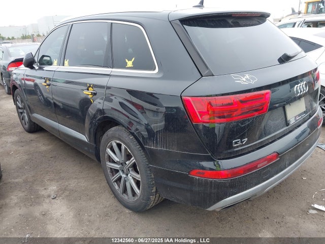 Audi Q7 2019 WA1LAAF77KD005657 Image 3