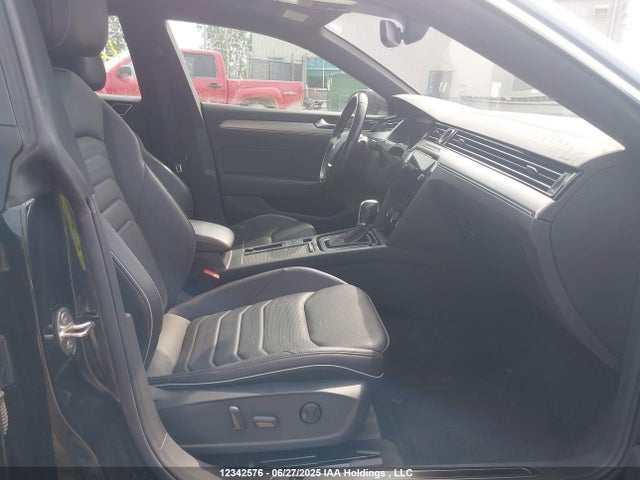 WVWSR7AN9KE006063 Volkswagen 2019