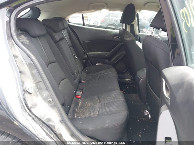 3MZBN1L72JM259402 Mazda pe