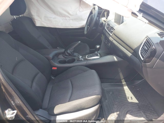 3MZBM1V7XFM154954 Mazda pe