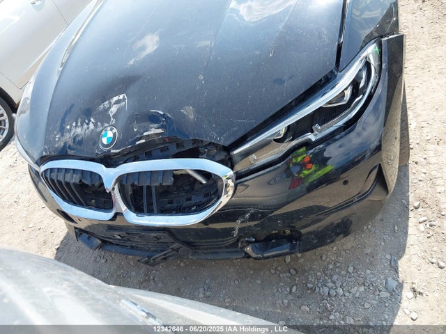 3MW5R7J06L8B27216 BMW 330I