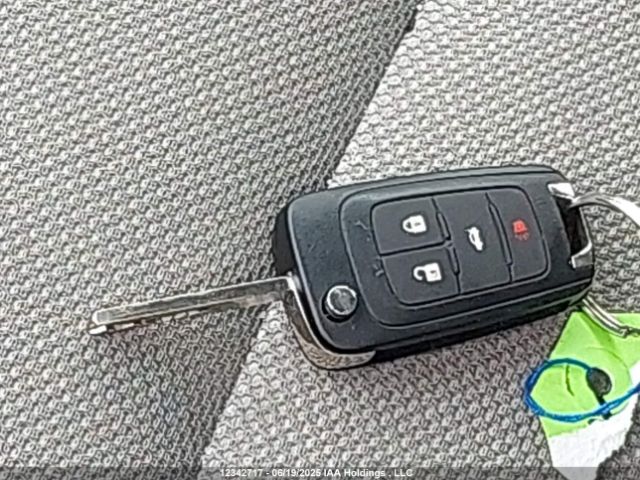 1G1PL5SH6E7211037 Chevrolet luw