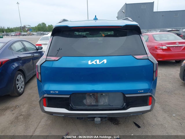 KNDAEFS51S6055171 KIA ev9