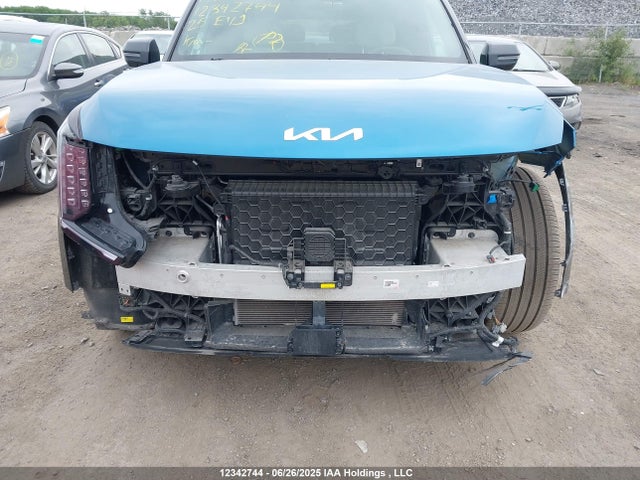 KNDAEFS51S6055171 KIA ev9