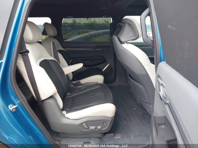 KNDAEFS51S6055171 KIA ev9