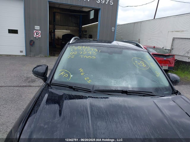 3VVWX7B25NM027293 Volkswagen tsi