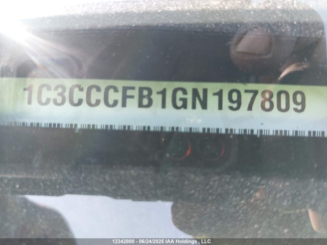 1C3CCCFB1GN197809 Chrysler 2016