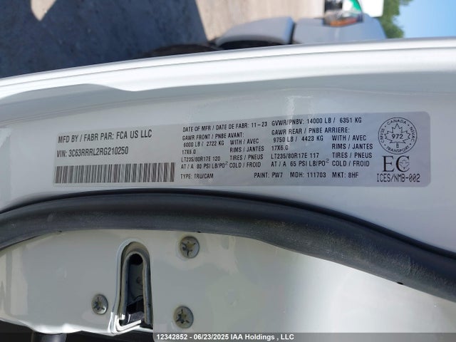 RAM 3500 2024 3C63RRRL2RG210250 Image 9