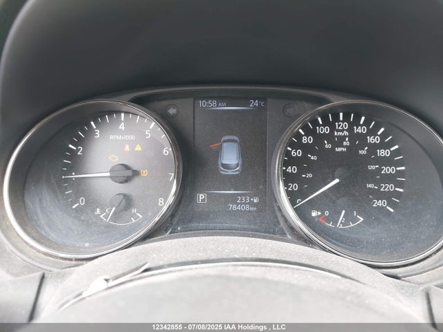 JN1BJ1CR3HW126743 Nissan 2017