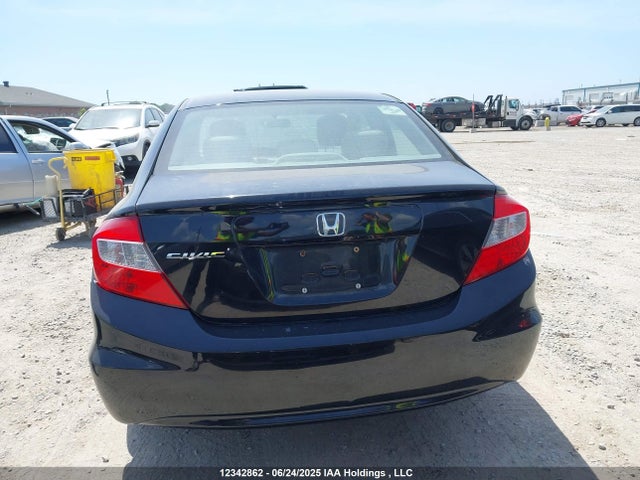 12342862 :رقم المزاد ، 2HGFB2F40CH107562 vin ، 2012 Honda Civic Lx مزاد بيع