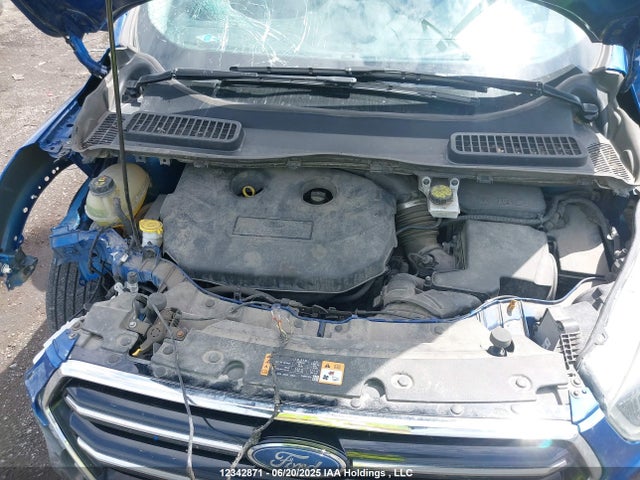 1FMCU9G90HUE78929 Ford 2017
