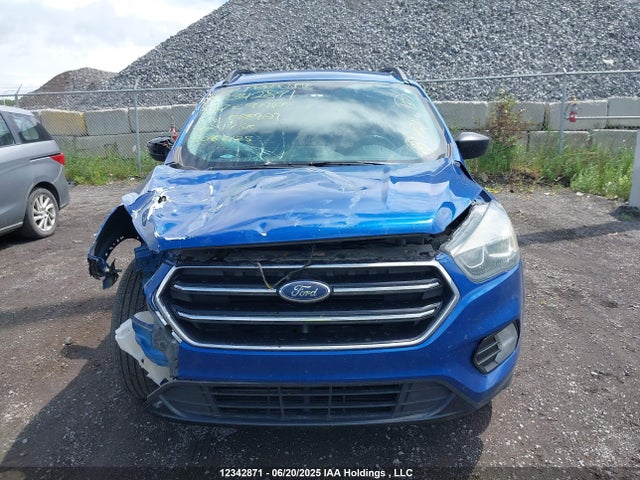 1FMCU9G90HUE78929 Ford 2017