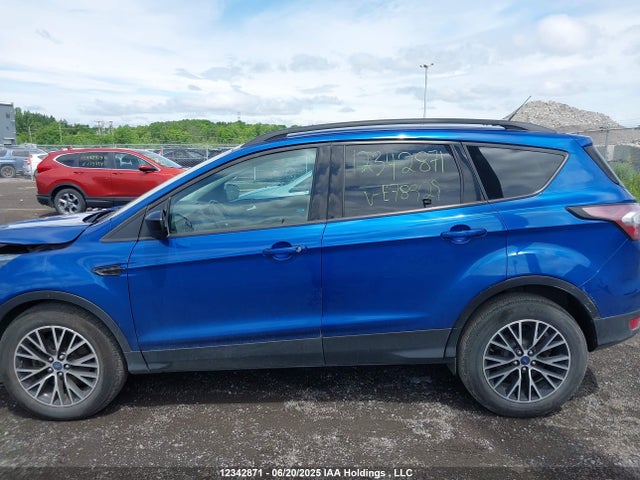 1FMCU9G90HUE78929 Ford 2017