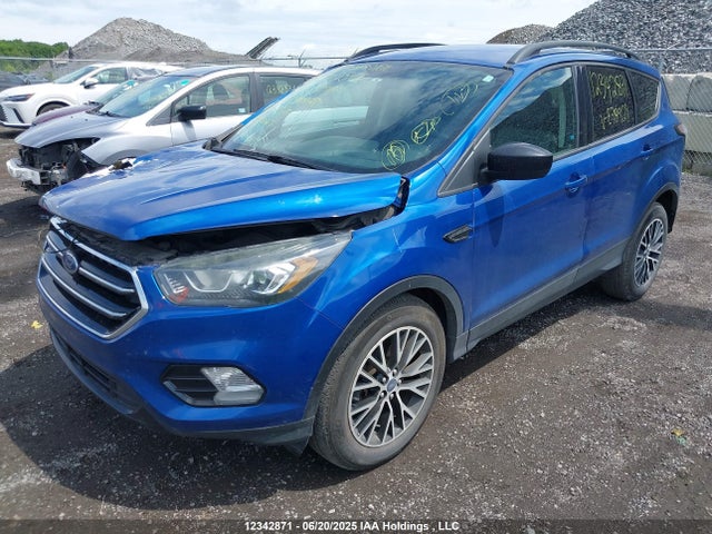 1FMCU9G90HUE78929 Ford 2017