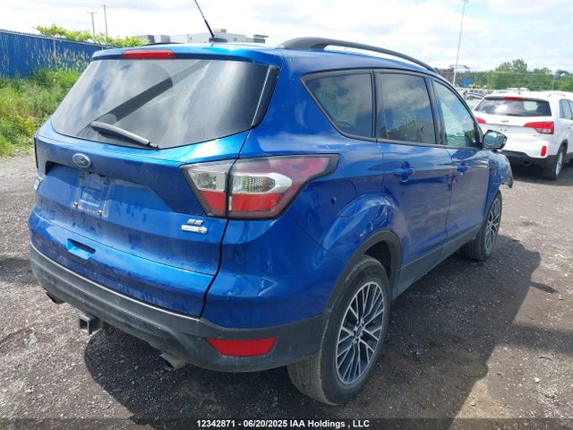 1FMCU9G90HUE78929 Ford 2017