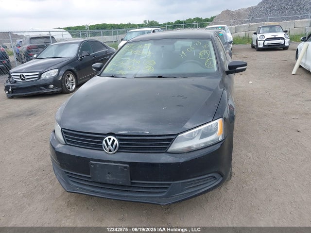 3VWD07AJ1FM232403 Volkswagen 2015