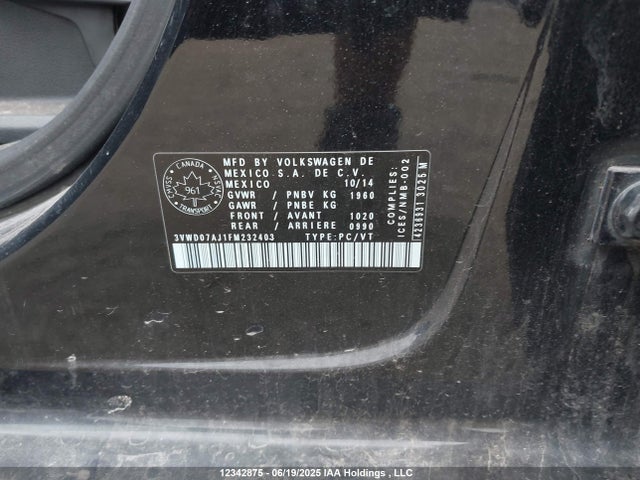 3VWD07AJ1FM232403 Volkswagen 2015
