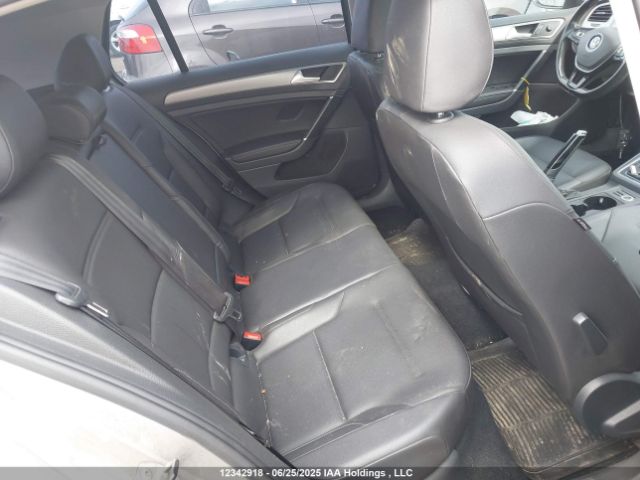 3VW117AU8FM077133 Volkswagen Golf