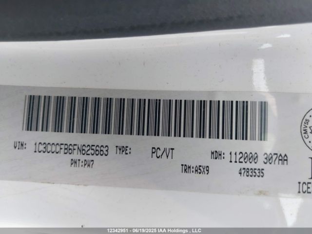 1C3CCCFB6FN625663 Chrysler 200