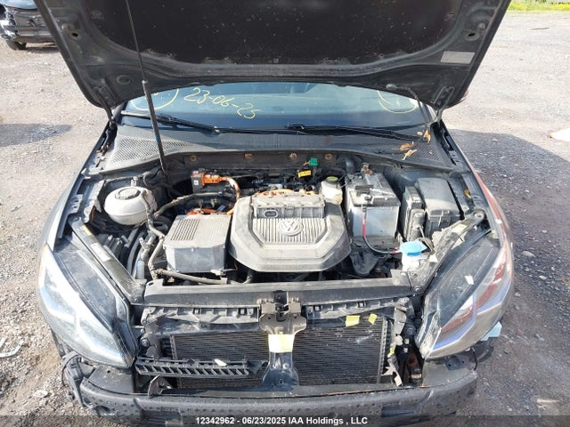 WVWPR7AU1KW910495 Volkswagen E-Golf