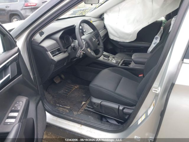 JA4J4UA83RZ615262 Mitsubishi Outlander