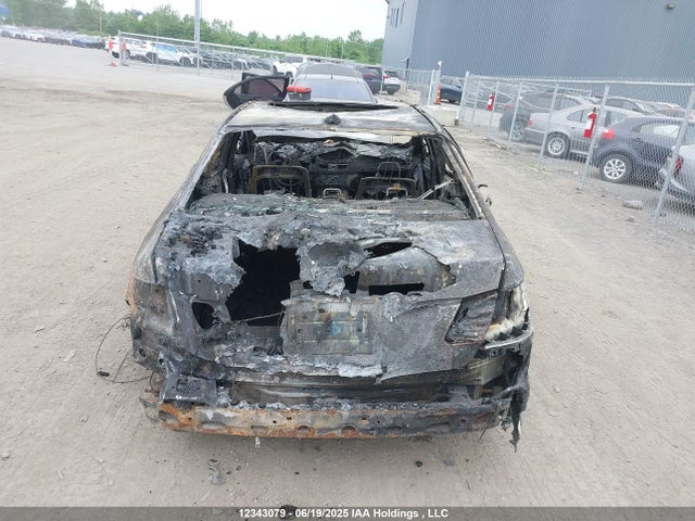 WDDHF8JB3EB049985 Mercedes-Benz 2014