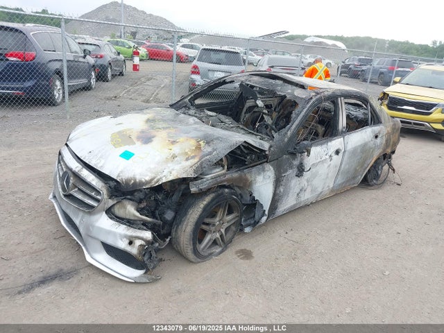 WDDHF8JB3EB049985 Mercedes-Benz 2014