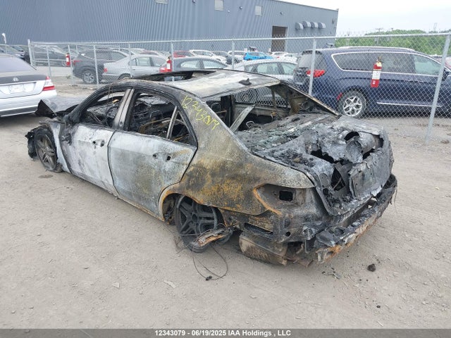 WDDHF8JB3EB049985 Mercedes-Benz 2014