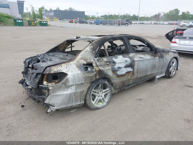 WDDHF8JB3EB049985 Mercedes-Benz 2014