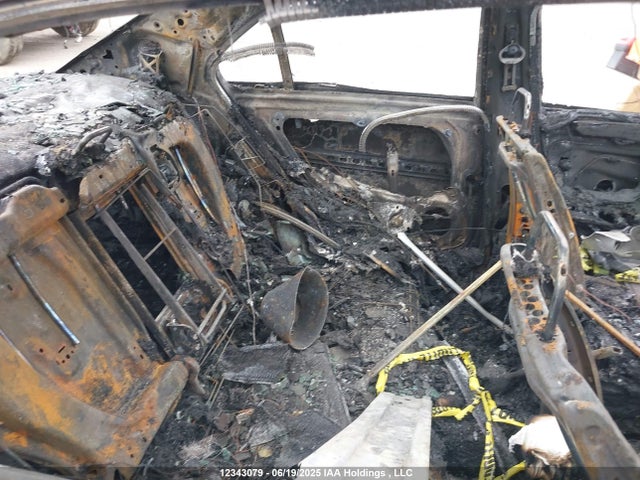 WDDHF8JB3EB049985 Mercedes-Benz 2014