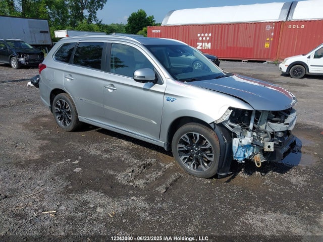 JA4J24A58JZ616987 Mitsubishi s61 - y61