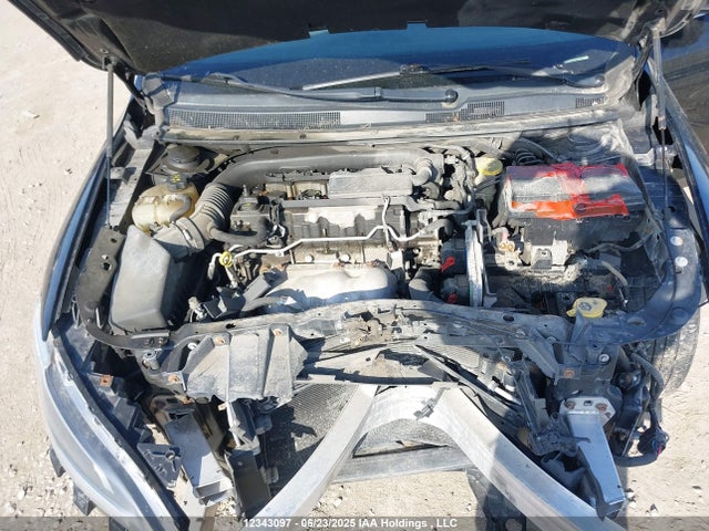 1C3CCCFB4FN697140 Chrysler 2015