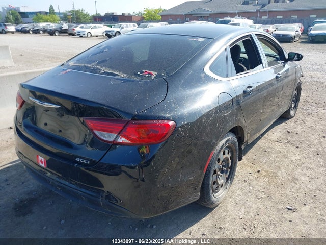1C3CCCFB4FN697140 Chrysler 2015