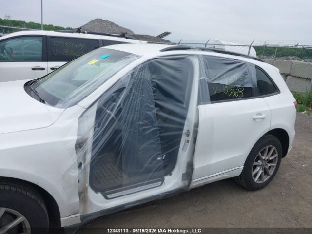 WA1CFCFP4EA105668 Audi Q5