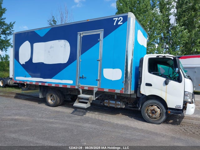 2AYSDM2H3H1002096 Hino J05e-tp