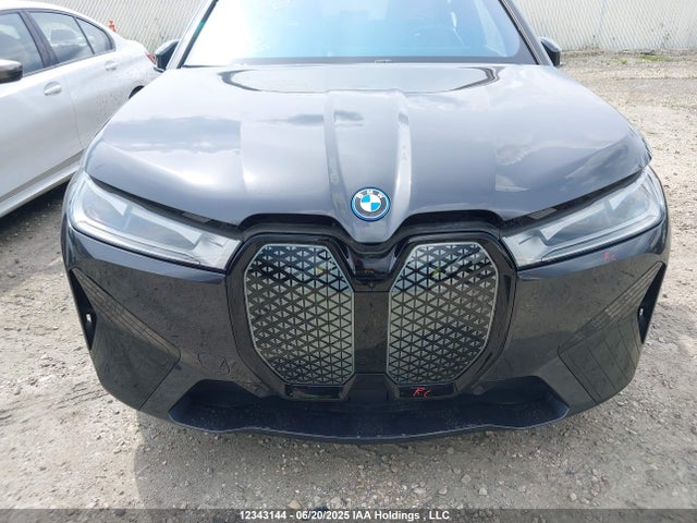 WB533CF08PCM67247 BMW Ix