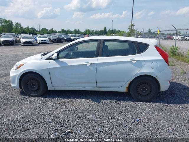 Hyundai 2017 2017 KMHCT5AE3HU353053 Image 14
