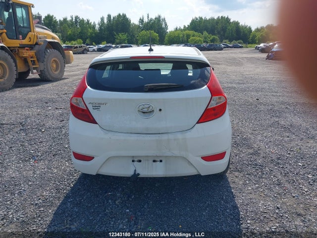 Hyundai 2017 2017 KMHCT5AE3HU353053 Image 16