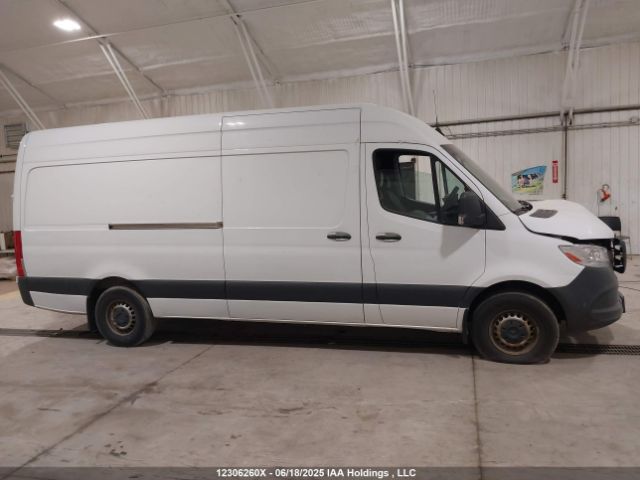 W1W4ECHY0LP308252 Mercedes-Benz om642