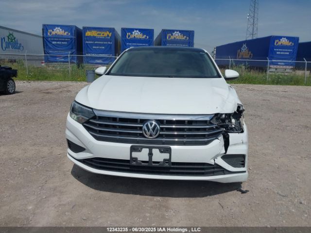 3VWE57BU1MM062359 Volkswagen tsi