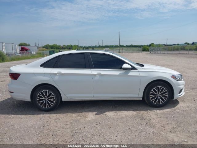 3VWE57BU1MM062359 Volkswagen tsi