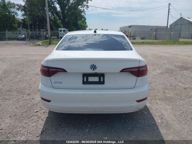 3VWE57BU1MM062359 Volkswagen tsi