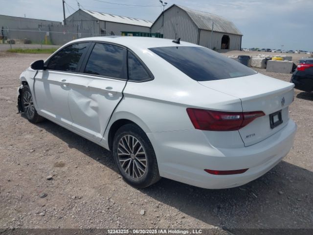 3VWE57BU1MM062359 Volkswagen tsi