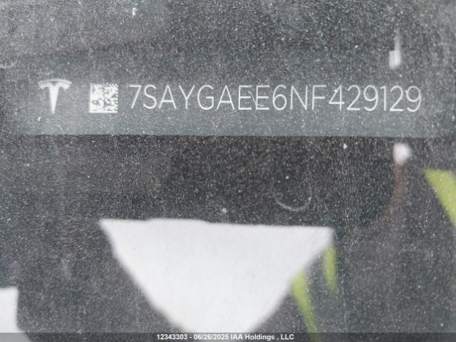 7SAYGAEE6NF429129 Tesla Model Y