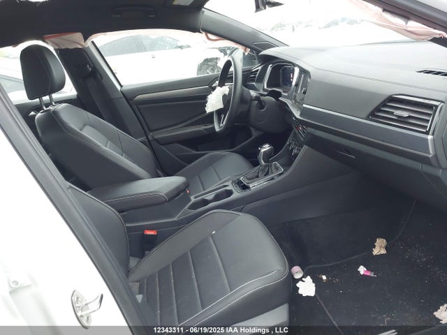 3VWSM7BU8RM058676 Volkswagen tsi